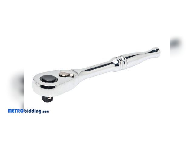 Lot 88-492439 - Husky 1/4 in. Full Polish 72 Tooth Ratchet H14FPRAT