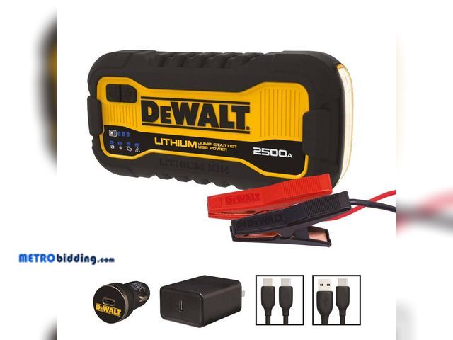 Lot 88-491832 - DEWALT 2500 Peak Amp Lithium Jump Starter with USB Power Bank DXAELJ25