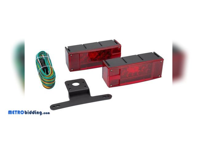 Lot 88-491775 - TowSmart ProClass 80 in. Over and Under Submersible Low Profile LED Trailer Light Kit 1431