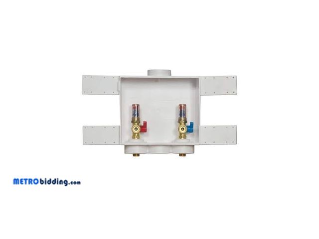 Lot 88-499634 - Oatey Quadtro 1/2 in. Copper Sweat x 3/4 in. MHT Washing Machine Valves with Outlet Box and Water Ha...