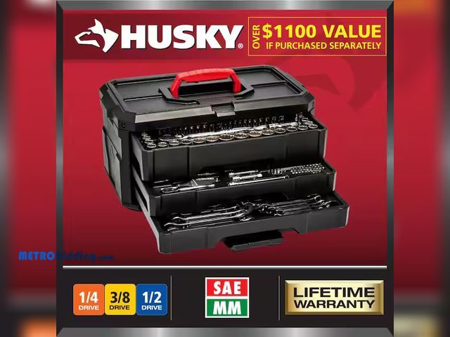 Lot 88-484294 - Husky
1/4 in., 3/8 in. and 1/2 in. Drive Mechanics Tool Set (300-Piece)