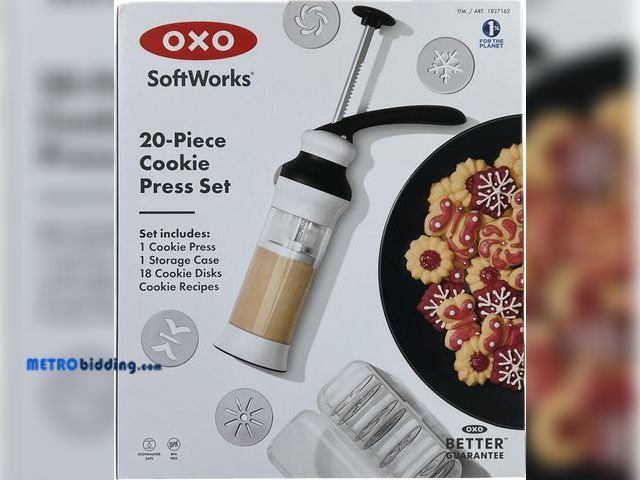 Lot 88-498151 - OXO Softworks 20-Piece Cookie Press Set