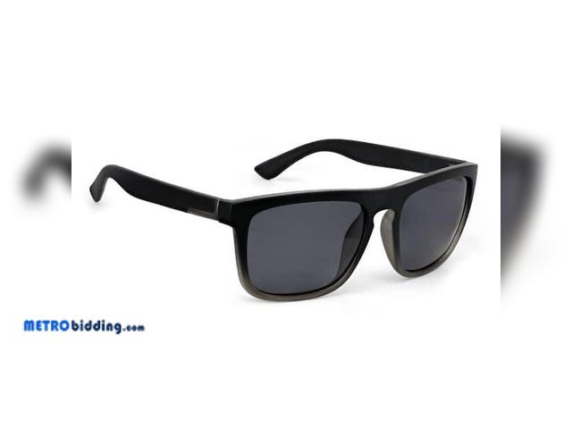 Lot 88-490863 - Shadedeye Polarized Square Black Smoke Sunglasses 85842-08