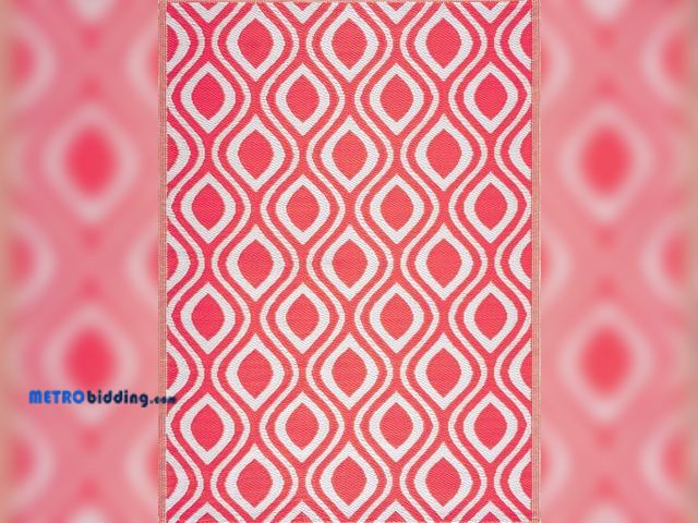 Lot 88-498657 - Reversible Crease-Free Indoor/Outdoor 100% Recycled Plastic Mat/Rug - Weather, Water, Stain, Fade an...