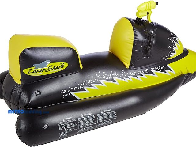 Lot 88-498268 - Swimline Lasershark Wet-Ski Squirter Black/Yellow, 51"/26"/25"