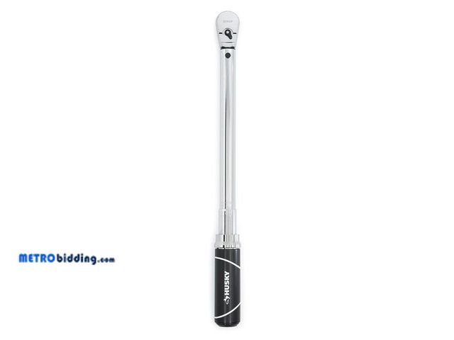 Lot 88-491711 - HUSKY Torque Wrench 40-200 in lbs 1/4" Drive