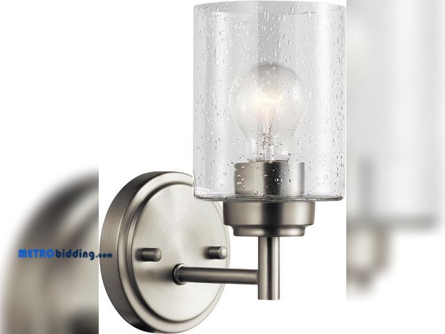 Lot 88-498047 - Kichler Winslow 9.25" Wall Sconce in Brushed Nickel, 1-Light Modern Wall Mount Fixture with Clear Se...