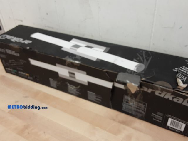 Lot 88-508607 - Artika Vitoro LED Vanity Light Chrome
No. VAN-VI-CRJ