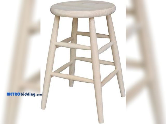 Lot 88-495961 - IC International Concepts, Scooped Seat Stool, Solid Real Wood, Sturdy Parawood, Seat Dimensions 14....