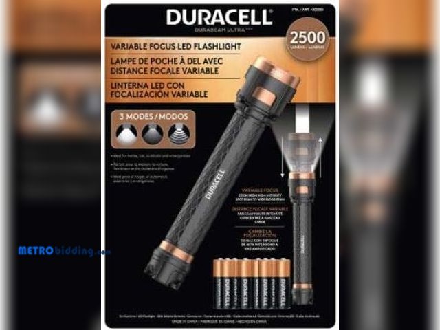 Lot 88-498141 - Duracell 2500 Lumens Variable Focus LED Flashlight w/AA Batteries