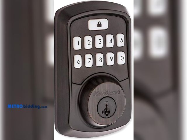 Lot 88-493790 - Kwikset 99420-002 Aura Bluetooth Programmable Keypad Door Lock Deadbolt Featuring SmartKey Security,...