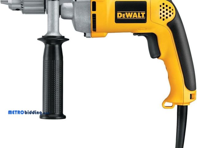 Lot 88-480158 - DEWALT Corded Drill, 7.8-Amp, 1/2-Inch, Variable Speed Reversible (DW235G) , Yellow