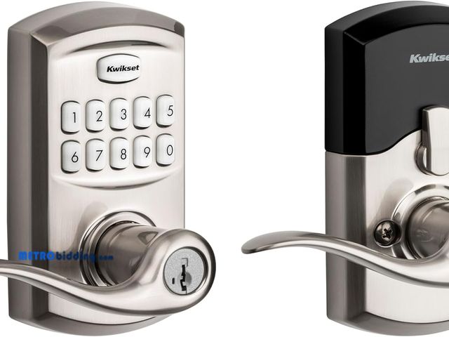 Lot 88-491699 - Kwikset SmartCode 917 Keypad Keyless Entry Traditional Residential Electronic Lever Deadbolt Alterna...