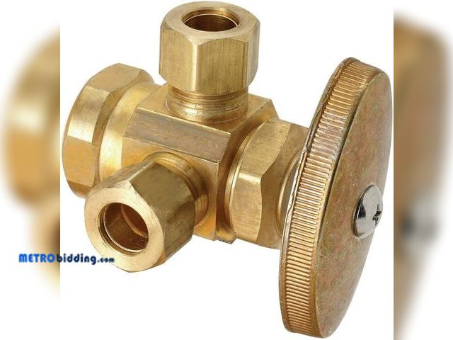 Lot 88-492595 - BrassCraft MAUT31RDE Valve &lt; 0.25 -Percent Lead 3 Way 1/2 Fip Inlet X 3/8 Od. Multi-Turn Rough Br...