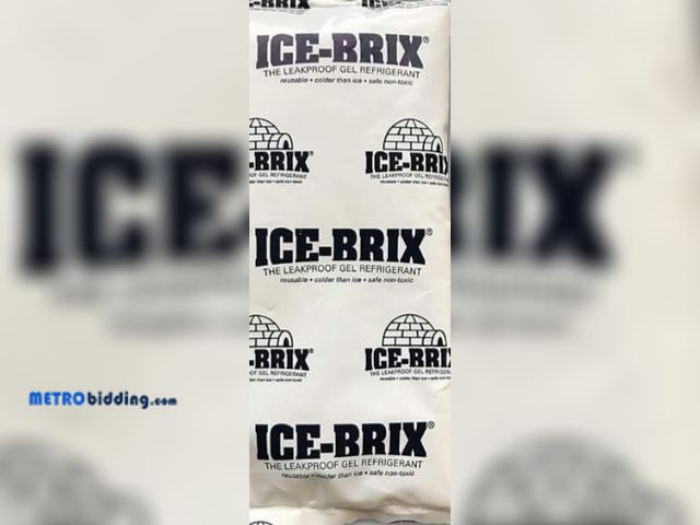 Lot 88-483144 - Lot of 40, IceBrix Ice Packs for Shipping 5 X 2 3/4" Food-Safe Reusable Refrigerant Gel Ice Packs fo...