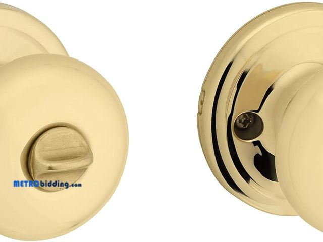 Lot 88-492010 - Kwikset Juno Interior Privacy Door Knob with Lock, Door Handle For Bathroom and Bedroom, Polished Br...