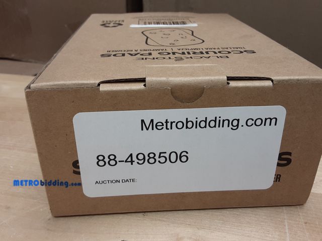 Lot 88-498506 - Blackstone Scouring Pads