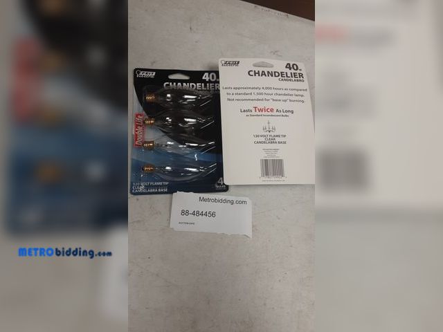 Lot 88-484456 - (2) 4 pack chandelier bulbs 40w