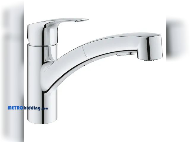 Lot 88-498456 - Grohe Eurosmart Single-Handle Dual Spray Pull-Out Kitchen Faucet 1.75 gpm (6.6 L/min)