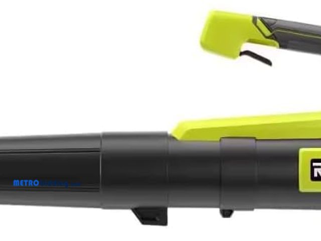 Lot 88-493958 - RYOBI ONE+ 18V 100 MPH 350 CFM Cordless Battery Variable-Speed Jet Fan Leaf Blower (Tool Only)