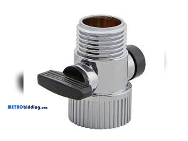 Lot 88-495817 - Everbilt 1/2 in. FIP x 1/2 in. MIP Shower Valve Plastic Chrome 865580