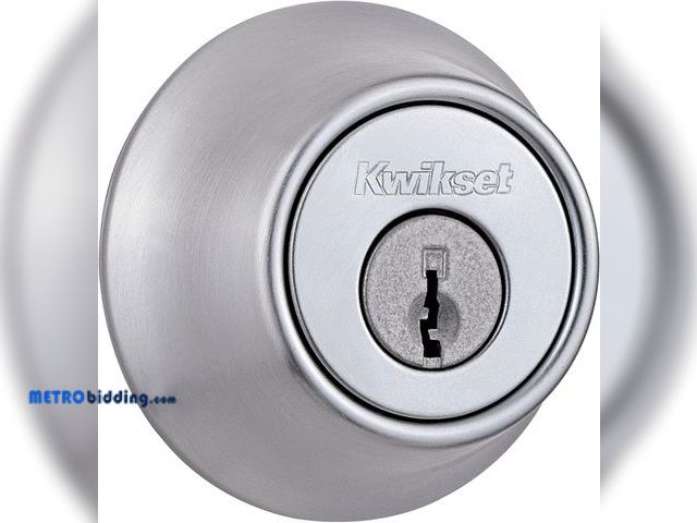 Lot 88-480092 - Kwikset 660 Deadbolt Deadbolt Lock, Satin Chrome Round Exterior Keyed Front Entry Door, Single Cylin...