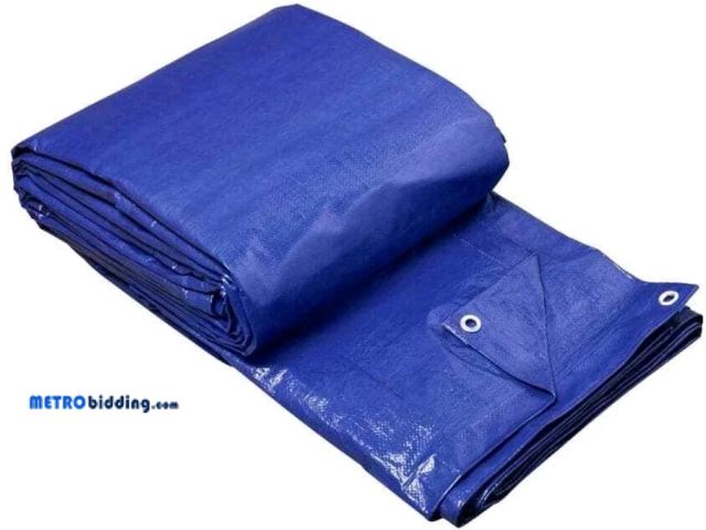 Lot 88-491858 - Everbilt 20 ft. x 30 ft. Blue Medium Duty Tarp