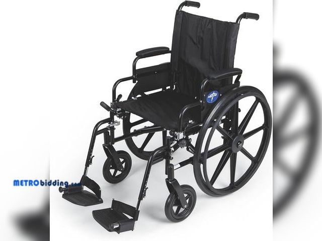 Lot 88-497546 - Medline K4 Premium Lightweight Wheelchair with 16" Wide Seat, Swing-Back Desk-Length Arms, Swing-Awa...