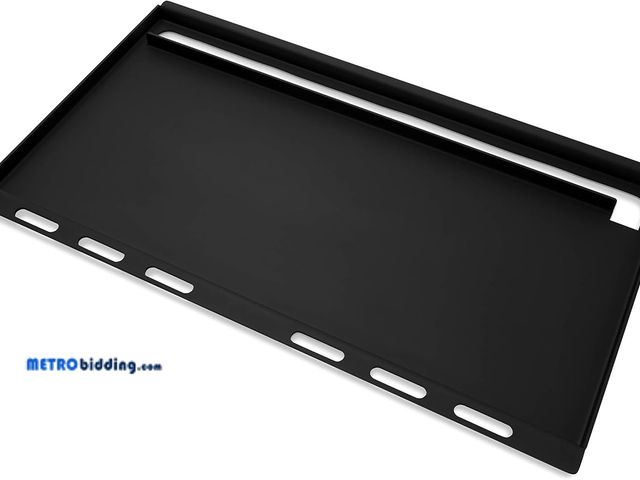 Lot 88-498642 - Weber Rust-Resistant Outdoor Griddle Insert for Genesis 400 Series Gas Grills, Full-Size MSRP: $319....