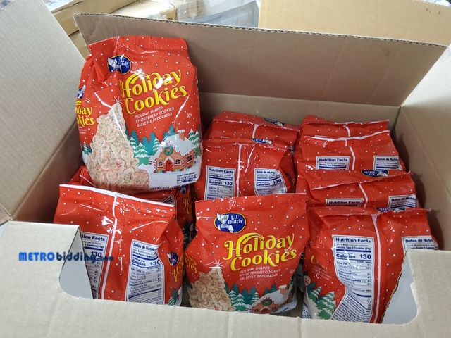 Lot 88-484801 - Case of (12) 9oz bags of Holiday Shaped Shortbread Cookies
Best by 5/26
