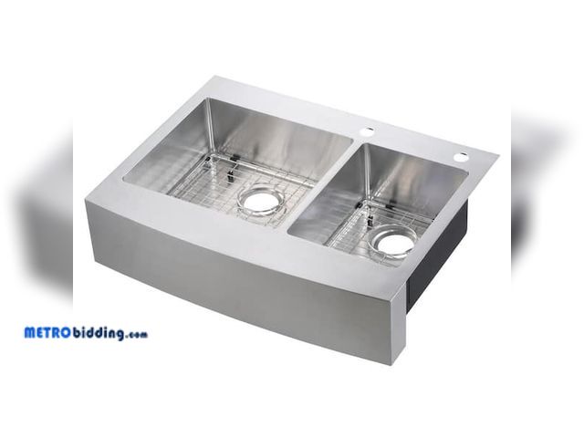 Lot 88-496323 - Glacier Bay Retrofit Drop-In/Undermount Stainless Steel 33 in. 2-Hole 60/40 Double Bowl Curved Farmh...