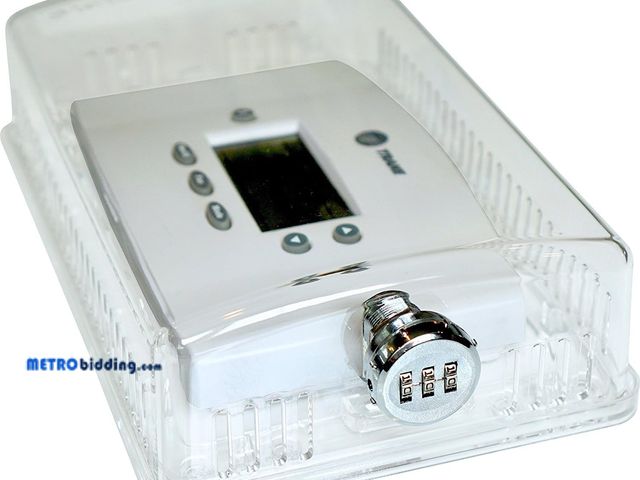 Lot 88-495501 - STATGUARDPLUS Thermostat Guard with Changeable Code Combination Lock