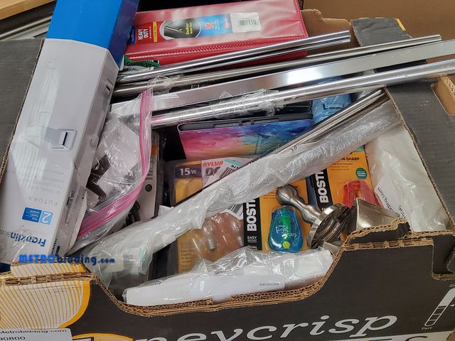 Lot 88-490800 - Lot of miscellaneous items