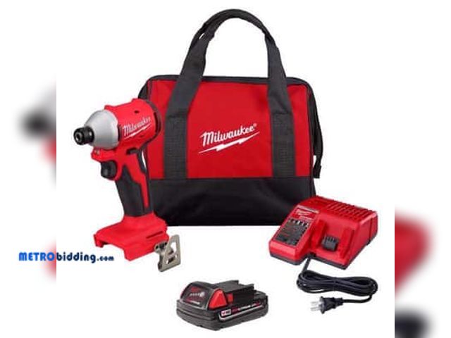 Lot 88-483075 - Milwaukee
M18 18V Lithium-Ion Brushless Cordless 1/4 in. Impact Driver Kit with 2.0 Ah Battery and C...