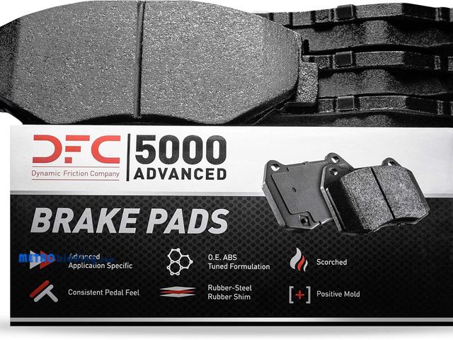 Lot 88-491555 - Dynamic Friction Company 5000 Advanced Brake Pads - Low Metallic 1551-1925-00-Rear Set