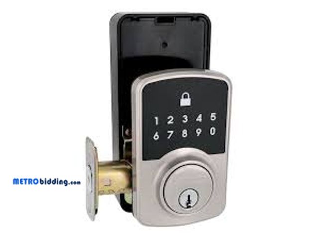 Lot 88-493968 - DEFIANT Square Compact Hubspace Satin Nickel Electronic Single Cylinder Deadbolt
