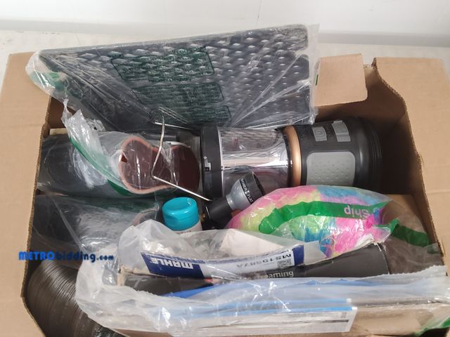 Lot 88-482920 - Lot of miscellaneous items