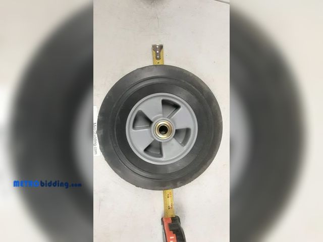 Lot 88-484559 - 10-inch solid rubber wheel
