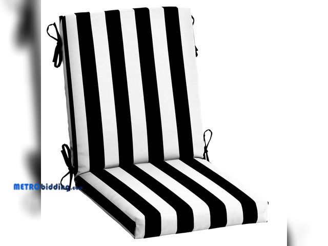 Lot 88-498471 - ZQ0K173B-D9Z1 Arden Selections Outdoor Dining Chair Cushion 20 x 20 Rain-Proof Fade Resistant 20 x 2...