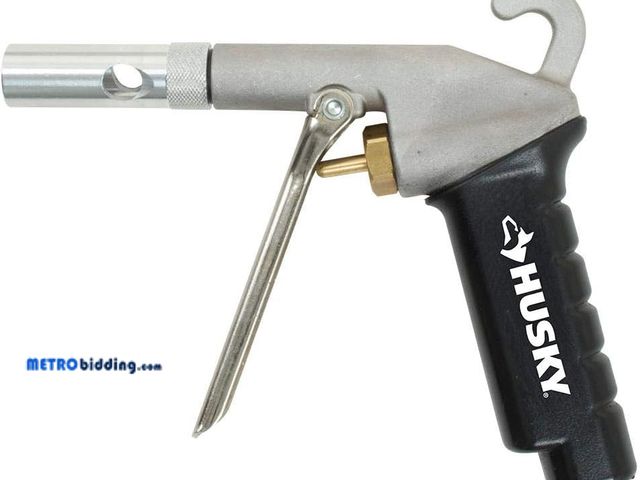 Lot 88-493792 - Husky High Performance Blow Gun with Ultimate Flow Tip