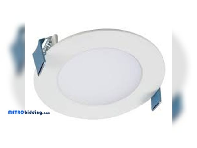 Lot 88-491458 - HALO HLB4 Series 4 in. 2700K-5000K Selectable CCT Integrated LED Downlight Recessed Light