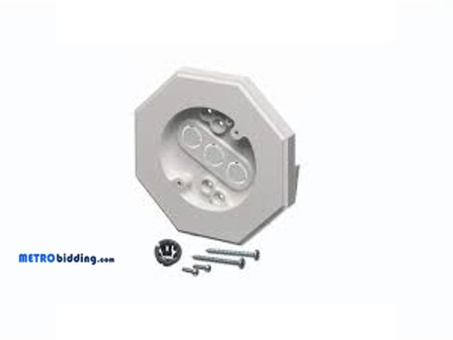 Lot 88-501525 - Arlington Industries Dutch Lap Siding Mounting Kit with Built-in Box (Single Pack)