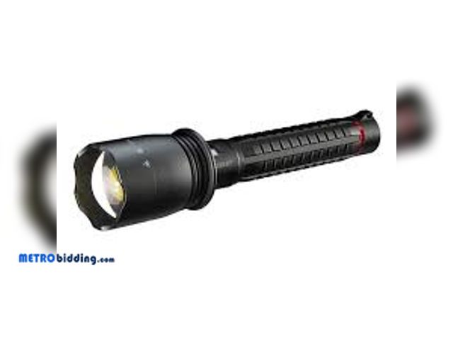 Lot 88-480058 - Coast XP46R 8000 Lumens LED Rechargeable Flashlight 31066