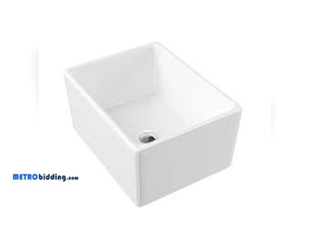 Lot 88-491173 - Eridanus Denbigh Crisp White Ceramic 21 in. Single Bowl Farmhouse Apron Kitchen Sink with Bottom Gri...