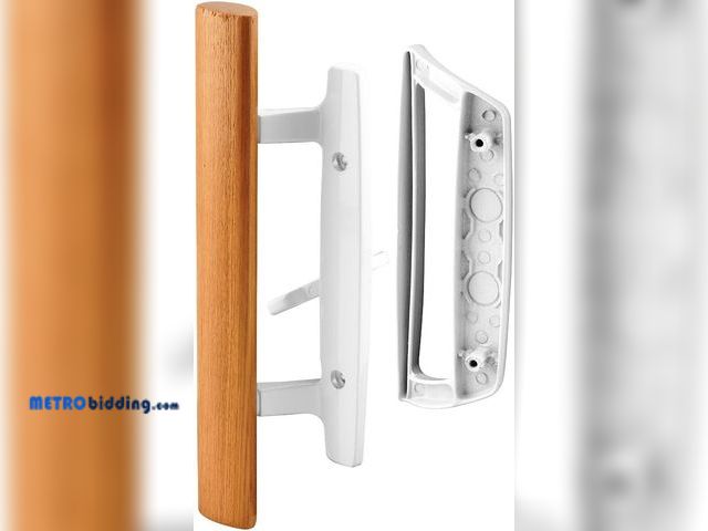 Lot 88-501681 - RELIABILT 3.93-in Mortise style Sliding Patio Door Handleset in the Sliding Patio Door Handles