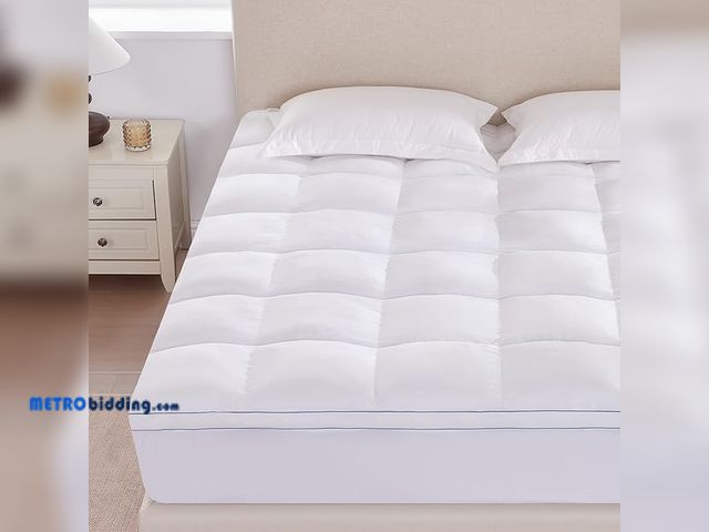 Lot 88-482754 - Eiayeebil 2 Inch Thick Mattress Topper Queen Size, 1400 GSM Soft Pillow Top Mattress Topper, Down Al...