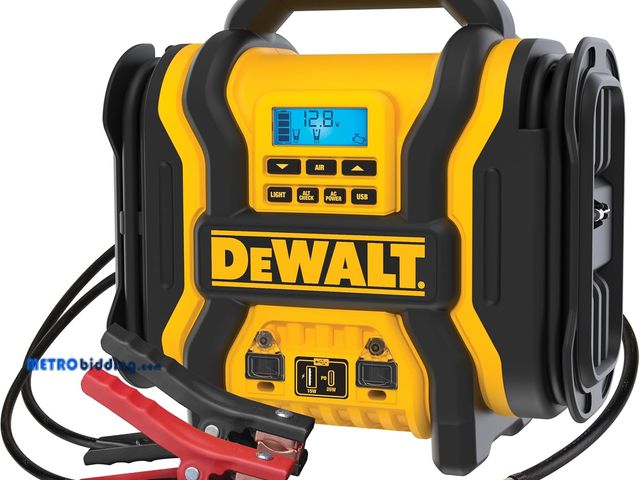 Lot 88-491605 - DEWALT DXAEPS14-Type2 2000 Peak Battery Amp 12V Automotive Battery Booster Jump Starter/Power Statio...
