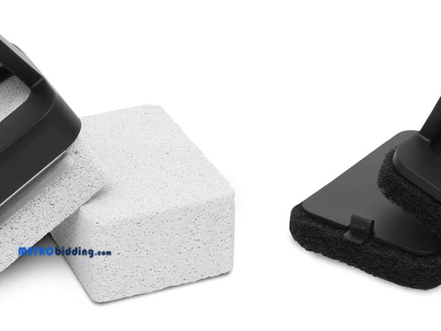 Lot 88-498349 - Weber Griddle Cleaning Kit, 6-Piece