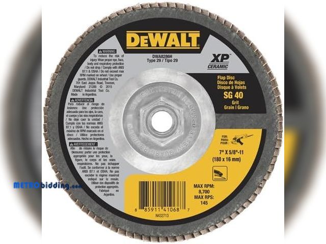 Lot 88-492613 - DEWALT DWA8286H 40G T29 XP Ceramic Flap Disc, 7" x 5/8"