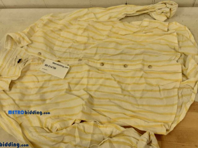 Lot 88-514798 - Women;s Universal Thread Button Down Shirt sismall Stripes/yellow/white, Size S
